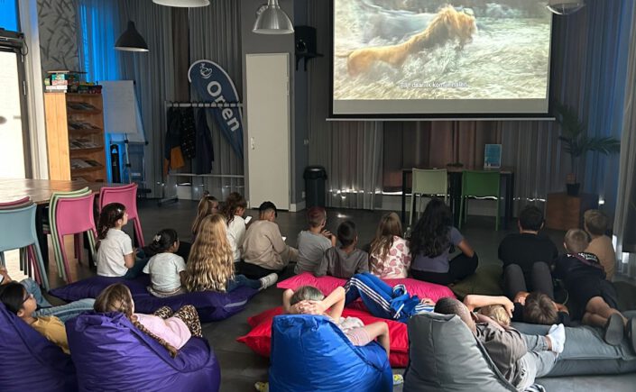 🌞 Zomer 2025 bij de Huiskamer 2.0: plezier, spel en gezelligheid!