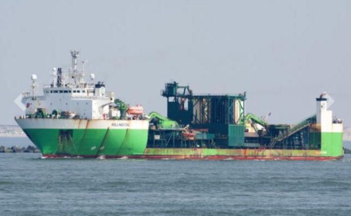 Schip Deme RollingStone afgemeerd bij Franklin Offshore voor onderhoud