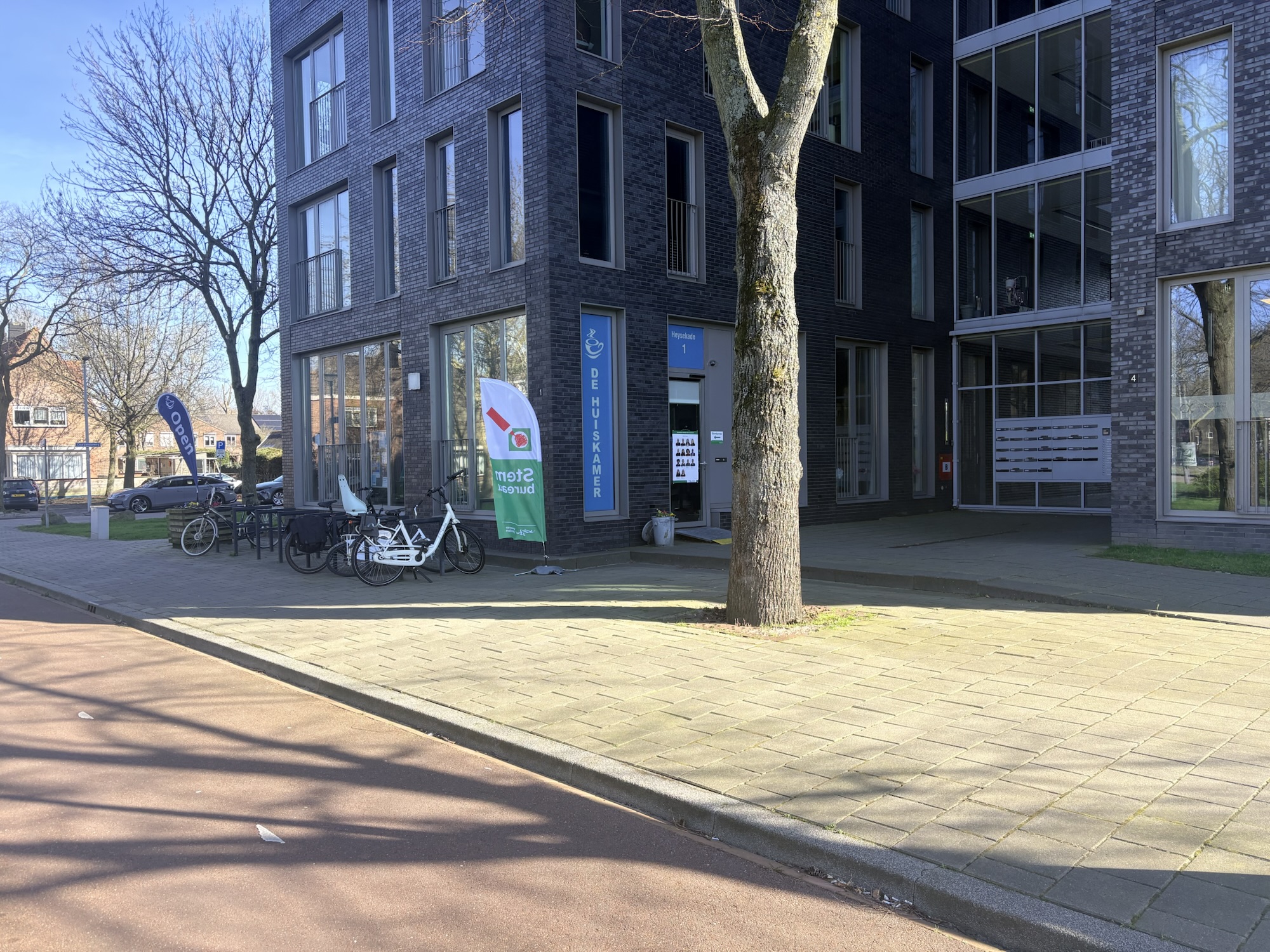 Slechts 241 stemmers in Heijplaat om 14.30 uur. Gaat de wijk massaal thuisblijven of volgt nog een stemstorm?