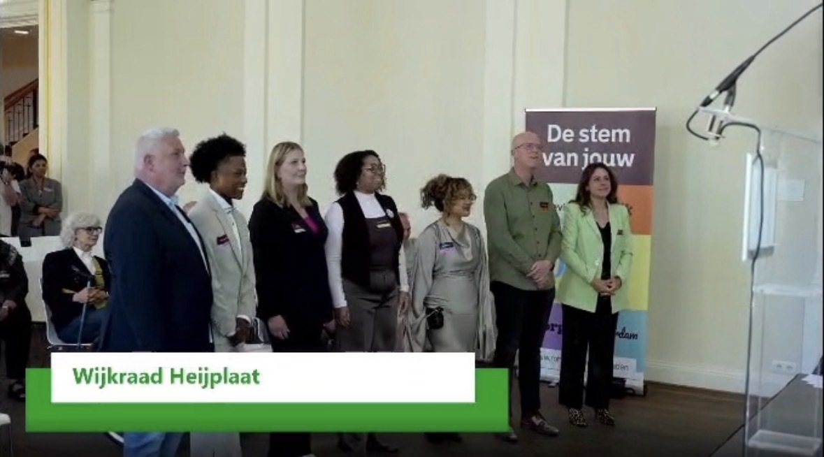 Van bewoner naar wijkraadslid: 7 bewoners leggen de eed/belofte af bij burgemeester Carola Schouten